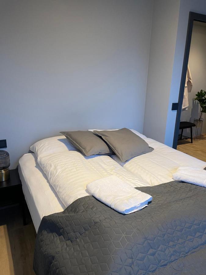 Lovely Apartment With Hot Tub Access Akureyri Ngoại thất bức ảnh